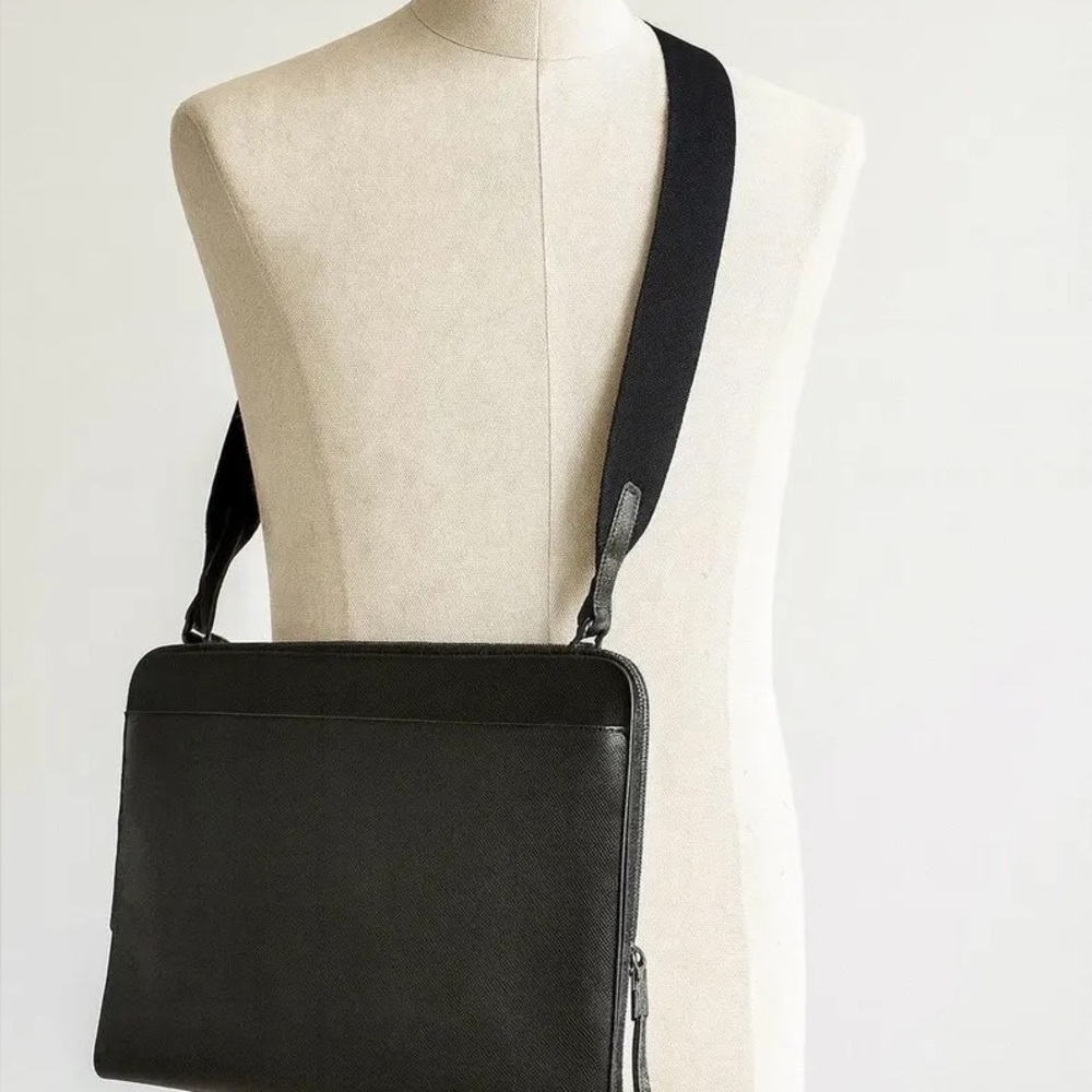 BURBERRY Black Saffiano Leather Laptop Bag | Multi-Use Messenger Portfolio
